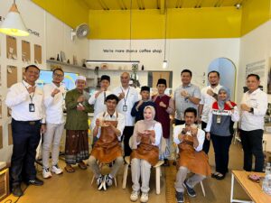 Pertamina Patra Niaga Regional JBB Luncurkan Café Kopi Berbagi di Bandung