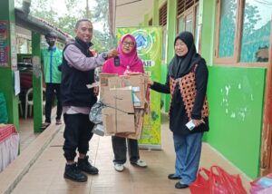 Dongkrak Perekonomian Masyarakat Melalui Bank Sampah