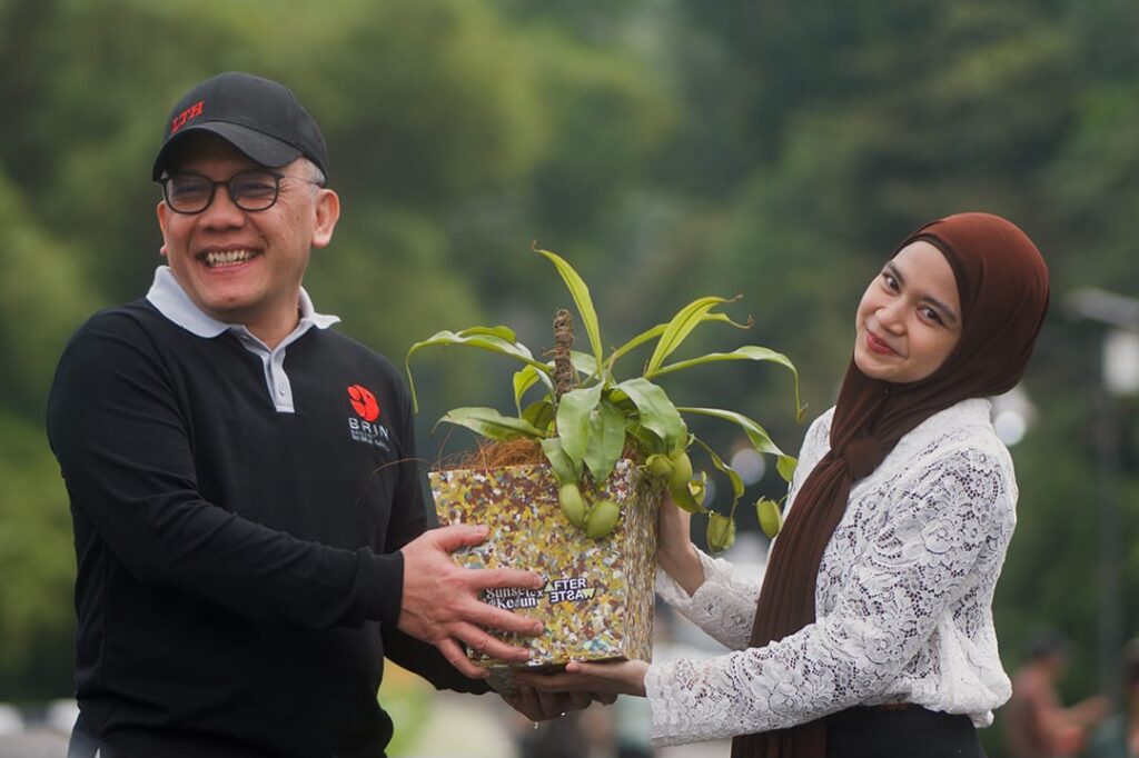 HUT ke-3, Kepala BRIN Ajak Pengunjung Kebun Raya Menjaga Konservasi dan Mencintai Lingkungan