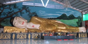 Daftar Wisata Gratis di Bogor, Ada Patung Buddha Tidur Sepanjang 18 Meter