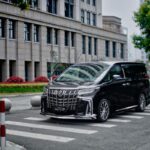 Potret mobil Alphard. Foto: otoklix.com