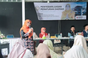 Elly Farida Sosialisasikan Perda Desa Wisata di Sawangan Depok
