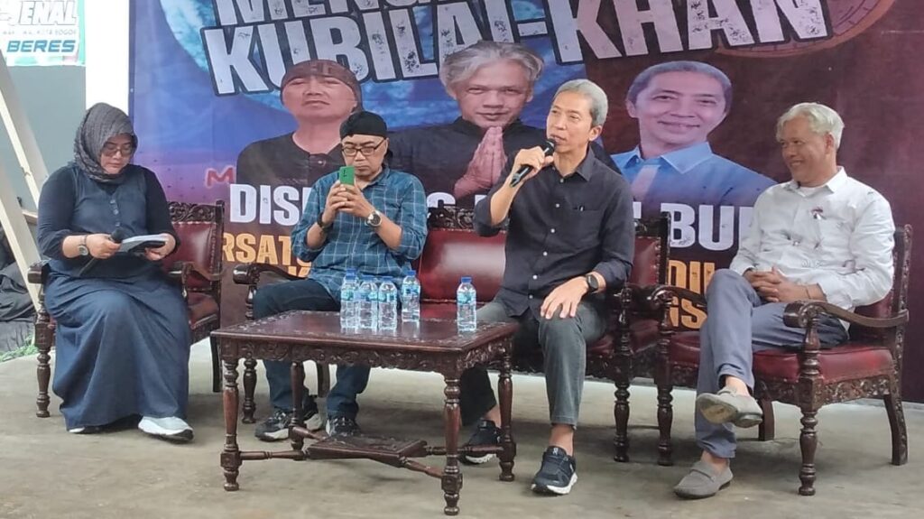 Bedah Buku Menghadang Kubilai Khan di Posko Bogor Beres
