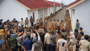 38 KK Korban Bencana di Bogor Selatan Resmi Tempati Huntap