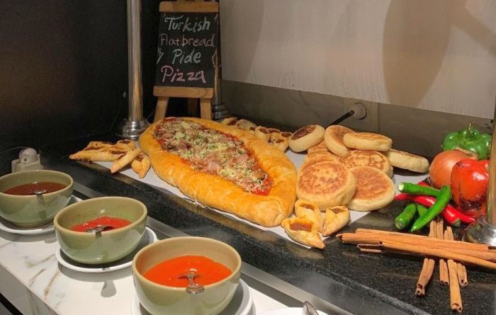 6 Referensi Bukber di Hotel Bogor yang Vibes Romantisnya Dapet Banget, Pas Buat Ajak Pasangan