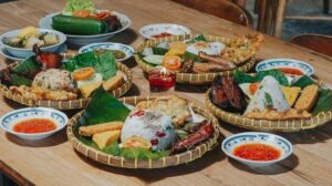 16 Rekomendasi Tempat Buka Puasa di Bogor yang Paling Autentik Menunya