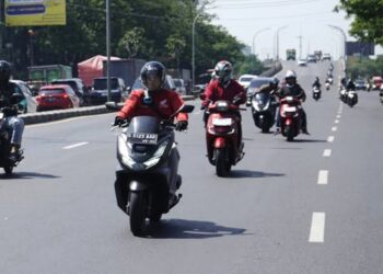 Berkendara Motor di Perkotaan: Praktis, Tapi Tetap Harus Waspada