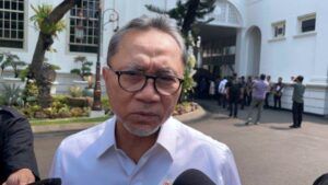 Menko Zulhas Tegas Tolak Pembatasan Ekspor Kelapa, Dorong Produksi Nasional