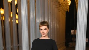 Bikin Tambah Imut, Ramai Ramai Artis Ikuti Tren Poni Super Pendek Micro Bangs