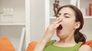 Fakta Mengapa Kita Sering Mengantuk Setelah Makan