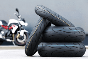 Ban Tubeless vs Ban Biasa: Kenali 5 Perbedaan Penting Sebelum Kamu Pilih