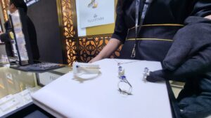 The Palace Jeweler Kini Buka Outlet Baru di Lippo Plaza Ekalokasari, Pamerkan Berlian Koleksi Terbaru