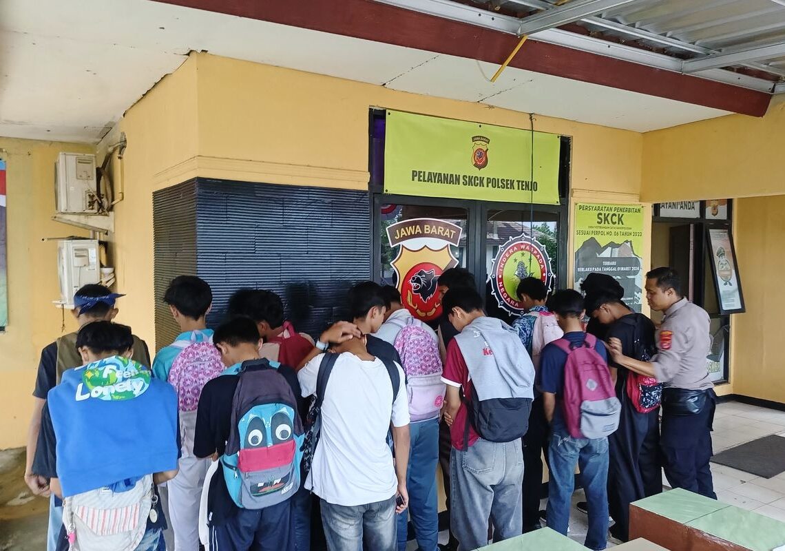 14 Pelajar Terjaring Penyekatan di Tenjo Saat Hendak Ikut Demo ke Jakarta