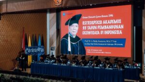 Retrospeksi 35 Tahun Ekowisata & Kritik Prof. Ricky Avenzora atas Pola Penyegelan Objek Wisata