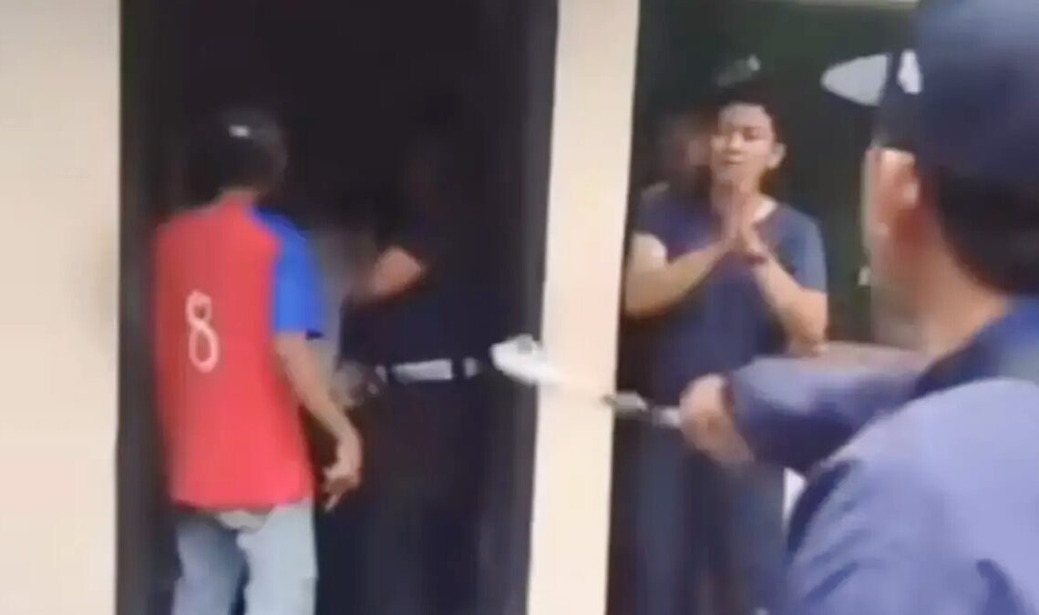 Truk Tambang Lintas Siang, Warga Geram: Perbup Bogor Cuma Jadi Hiasan