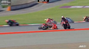 Insiden di Tikungan 7, Marc Marquez Alami Patah Bahu di Mandalika