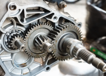 Sering Diabaikan, Padahal Vital! Begini Cara Rawat Gearbox Motor Biar Nggak Cepat Jebol