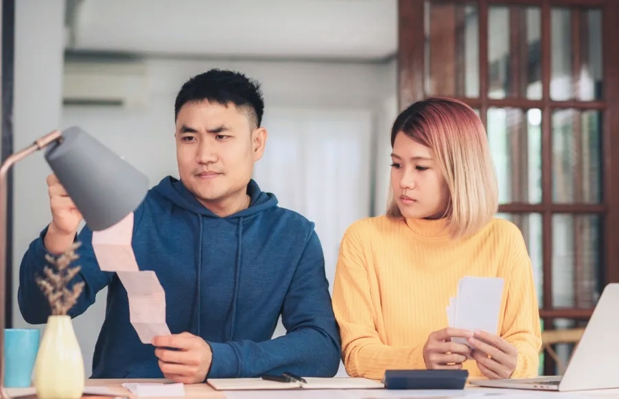 Stres Duit Hantui Gen Z: BNPL, Pinjol Ilegal, hingga Judol Masuk Sekolah