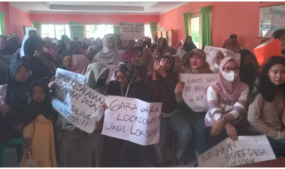 Heboh di Rumpin! Bantuan Tambang Bikin Warga Panas, Ibu-Ibu Teriak Ketidakadilan