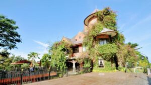 5 Rekomendasi Tempat Makan di Sentul Bogor dengan View Keren