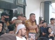 Hujan, Demo, dan Tambang: Warga Cigudeg Desak Kepastian, Bupati Bogor Janji Bansos Segera Cair