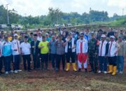 Kecamatan Bojonggede Kolaborasi Bareng DPTR dan PMC Tanam Pohon di Jalur Bomang