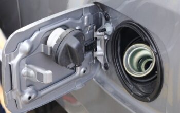 Mobil Boros atau Perasaan Saja? Cara Hitung BBM Full to Full yang Lebih Jujur dari Indikator