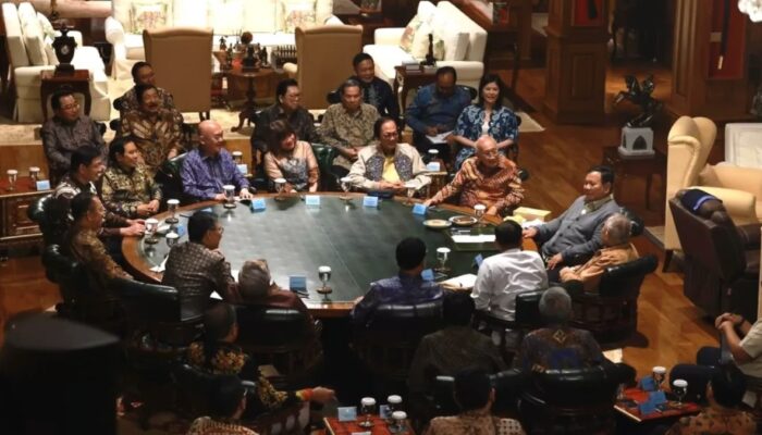 Prabowo Panggil Apindo ke Hambalang, Minta Pengusaha Gas Pol Buka Lapangan Kerja Padat Karya