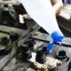 Isi Air Aki Mobil Tak Bisa Sembarangan, Ini Cara Aman Agar Tak Bikin Soak