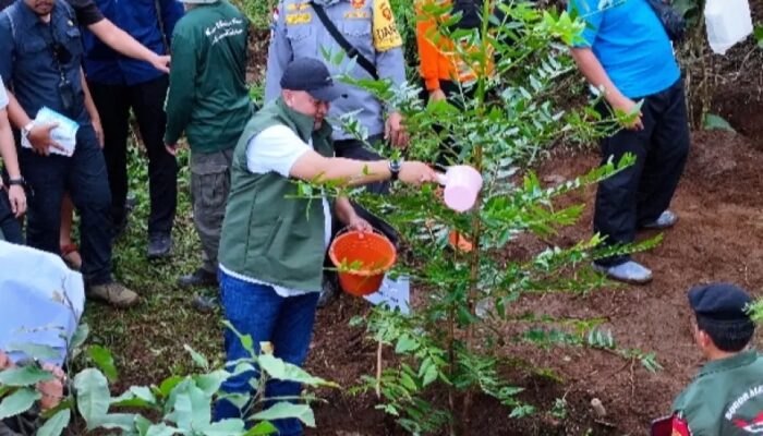 Pemkab Bogor Jalankan Gerakan Indonesia ASRI, Kerja Bakti Rutin dan Laporan Wajib Dua Kali Sepekan