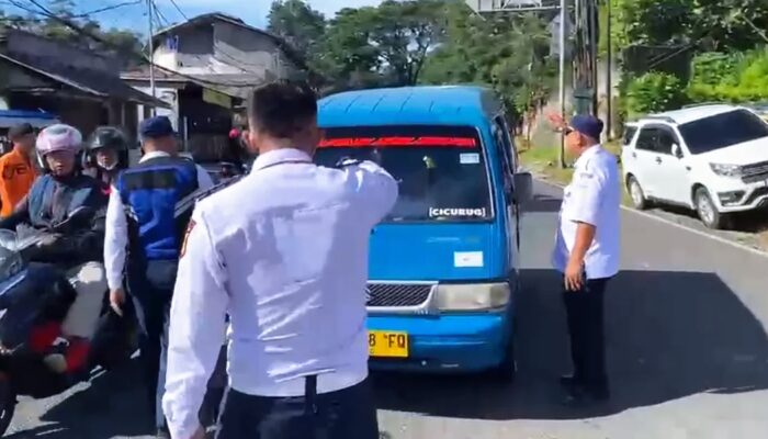 Dishub Kabupaten Bogor Blokir Angkot ke Puncak Saat Lebaran, Putar Balik Berlaku untuk Semua