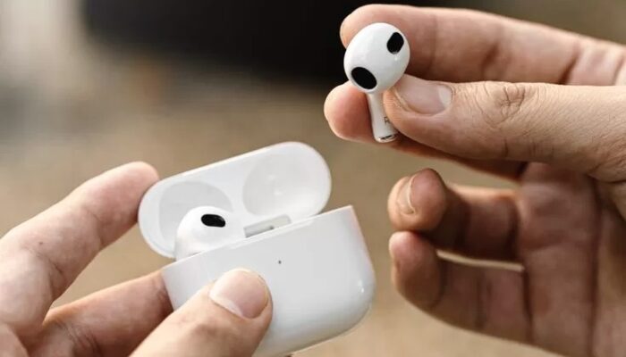 Benarkah Earphone Bluetooth Picu Tumor Otak? Ini Penjelasan Ahli