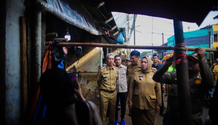 Dedie Rachim Kejar Oknum yang Diduga Bekingi PKL di Pasar Bogor