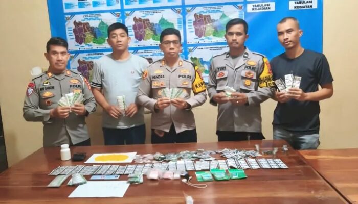 Polisi Sita 2.311 Obat Keras di Pasar Laladon, Dua Pemuda Kabur Tinggalkan Barang
