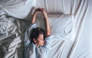 Bukan Sekadar Hilangkan Kantuk, Ini Jam Tidur Ideal untuk Lindungi Otak