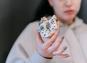 Bukan Cuma Pikiran, Makanan Ini Ternyata Bisa Bikin Cemas dan Gelisah
