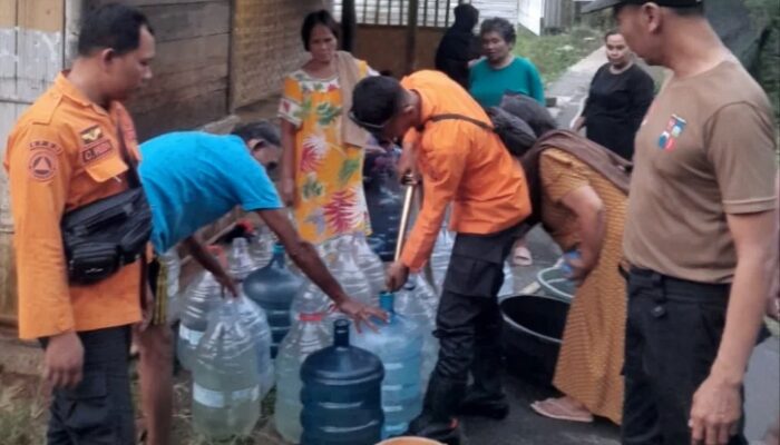 Kekeringan Mulai Melanda Kota Bogor, BPBD Salurkan 12.000 Liter Air Bersih ke Dua Kelurahan