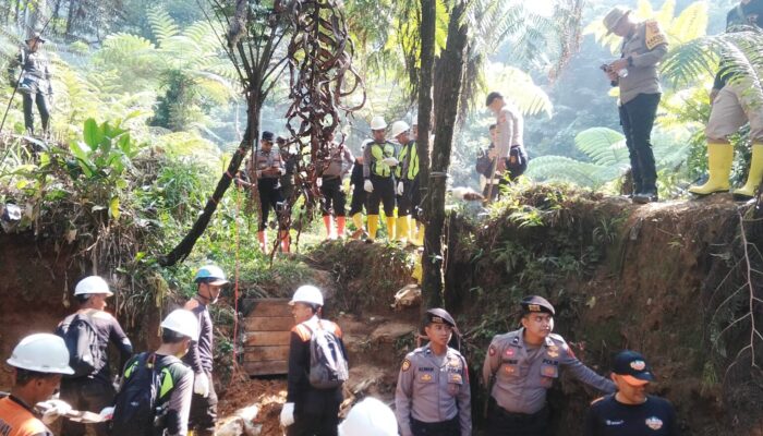 Operasi Gabungan Sasar Tambang Emas Ilegal di Gunung Pongkor