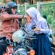 Naik Motor Antar Putri ke Sekolah, Ini Pesan Jenal Mutaqin untuk Para Ayah
