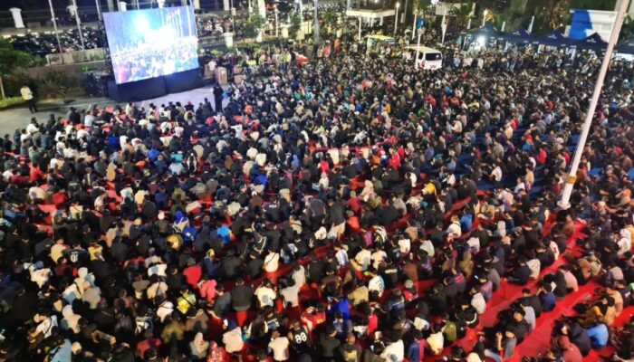 Final Piala Dunia 2026 Sedot Ribuan Warga ke Alun Alun Tegar Beriman, UMKM Ikut Kebagian Berkah