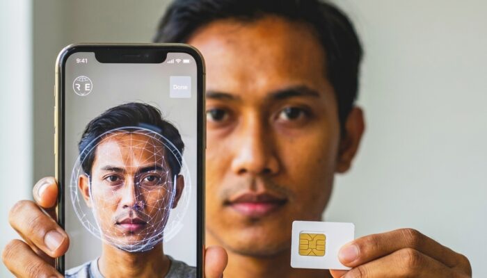 NIK dan KK Tak Bisa Lagi Dipakai Daftar Kartu SIM Baru, Kini Wajib Lewat Wajah