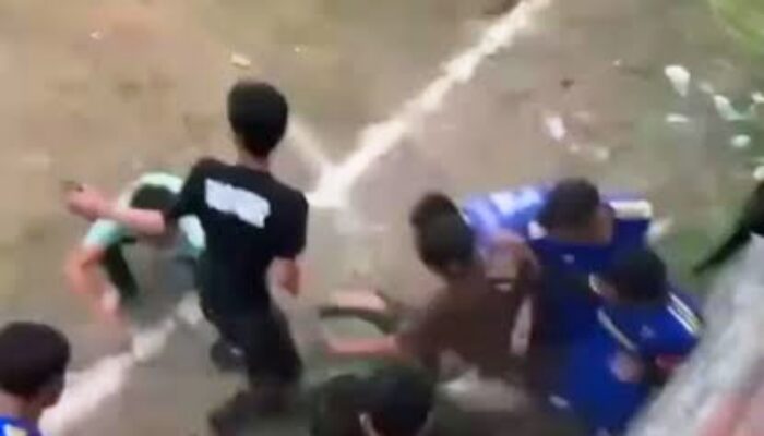 Penalti Gagal Bikin Lapangan Pordes Bogor Ricuh, Wasit Dikeroyok Pemain dan Suporter