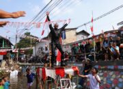 Heboh Batman di Lomba 17-an Kota Bogor, Ternyata Jenal Mutaqin di Balik Topeng