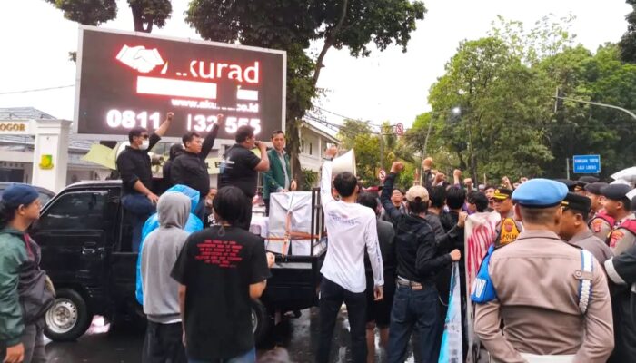 Gelombang Desakan RUU Perampasan Aset Sampai di Kota Bogor, Mahasiswa Kepung Istana