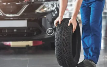 Penting Pastikan Masa Kadaluwarsa Ban Mobil Anda, Begini Caranya !