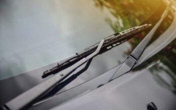 Air Wiper Mobil Tak Keluar, Jangan Buru-buru Ganti Pompa, Bisa Jadi Ini Biang Masalahnya