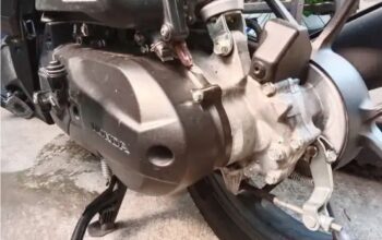 Jangan Tunggu Berisik, Ini Waktu yang Tepat Ganti Oli Gardan Motor Matic