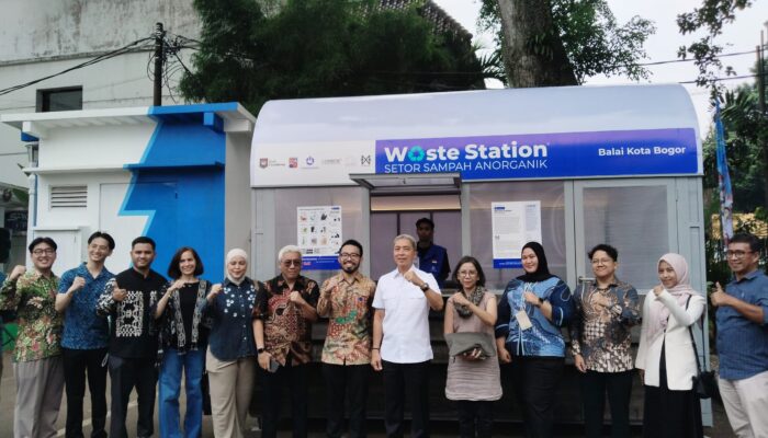 Sampah Jadi Saldo, Warga Bogor Kini Bisa Setor ke Waste Station di Balai Kota