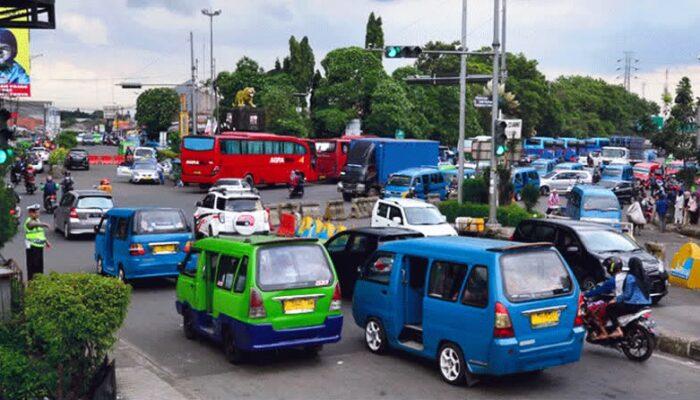 Bus Ngetem hingga Lampu Merah Disorot, Ini Rencana Pemkot Bogor Atasi Macet Ciawi