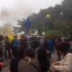 Demo di Depan Istana Bogor, PMII Lempar Tomat Busuk dan Suarakan 5 Tuntutan